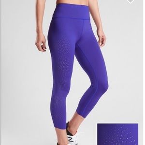 ATHLETA Purple Velocity Lazer Cut Capri XS